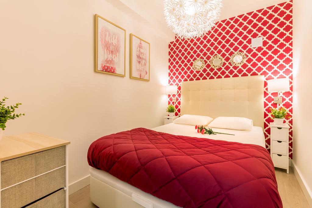 Steps Lisbon Apartment ภายนอก รูปภาพ